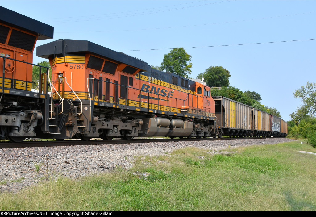 BNSF 5780 Roster shot.